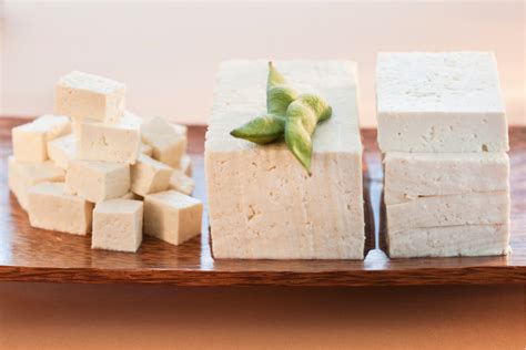 Qu Es El Tofu Cu Les Son Sus Beneficios Para Qu Sirve Y A Qu Sabe