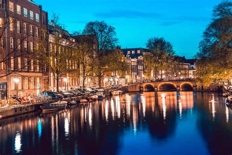 Amsterdam Smoke And Lounge City Boat Cruise Getyourguide