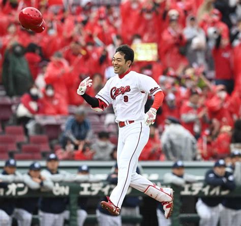 秋山 移籍後初サヨナラ弾 35歳誕生日の“前祝い”だ マツダ6連勝で広島2位タイ浮上広島カープ野球デイリースポーツ Online