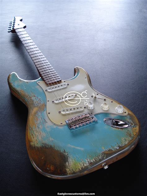 Fender Stratocaster Relic Daphne Blue Sold East Gloves Customs Guitars