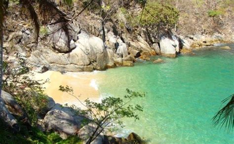 Denuncian venta de la playa más pequeña de México ubicada en Jalisco