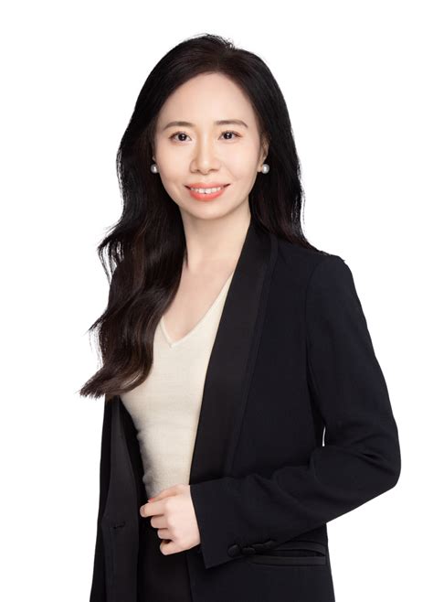 Crystal Li Deacons Law Firm Hong Kong