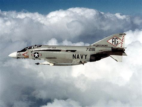 F 4j Phantom Ii From Vf 102 Circa 1977 Us Military Aircraft Navy