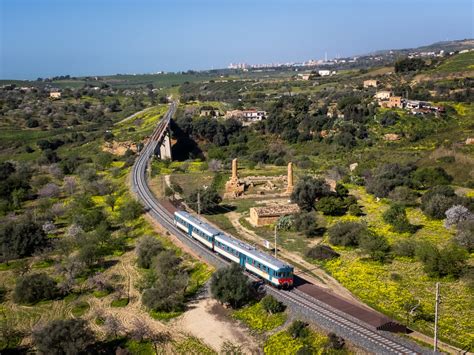 Sagra Del Mandorlo In Fiore Tornano I Treni Storici Tra Agrigento