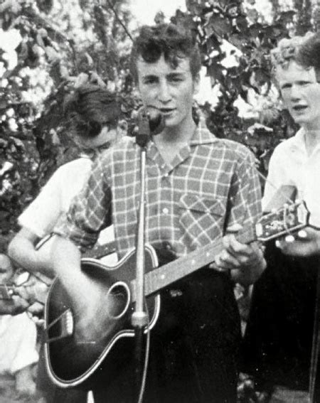 The Quarrymen - Beatles Wiki - Interviews, Music, Beatles Quotes