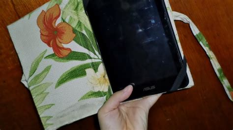 Realizza Una Cover Per Il Tablet Con Cartone E Tessuto Fai Da Te