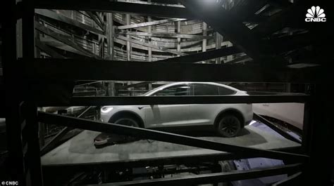 Elon Musk Unveils Revolutionary Underground Tunnel Daily Mail Online