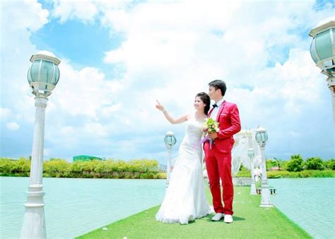 Hot girl bán thịt lợn khoe ảnh cưới lung linh cùng chú rể đẹp trai Tinmoi