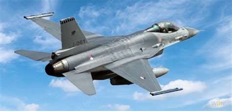 F16 Fighter Legendary F 16 Fighting Falcon By Lockheed Martin