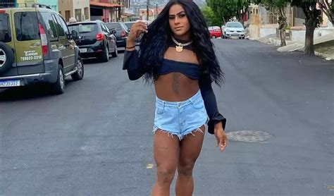 Influencer Trans Flavia Big Big Morre Aos Anos V Tima De C Ncer