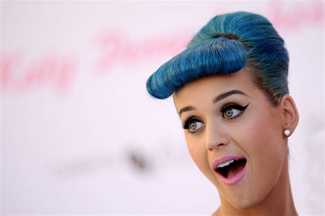 Launch of Katy Perry Lashes in Glendale [22 February 2012] - Katy Perry ...