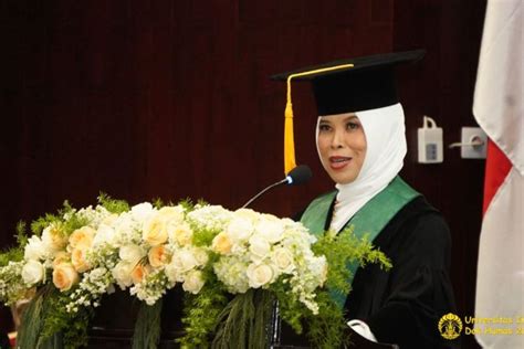 guru besar ui sampaikan strategi penanganan penyakit jamur lewat uji