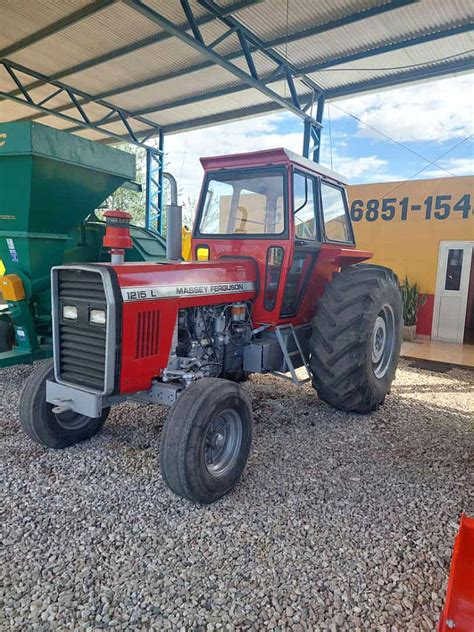 Tractor Massey Ferguson Agroads