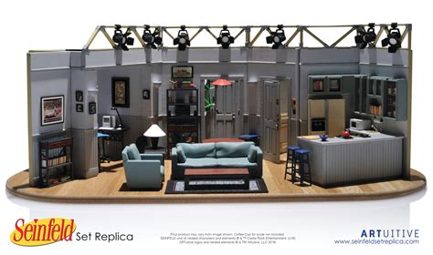 Seinfelds Iconic Apartment Living Room Recreated As Fine Art