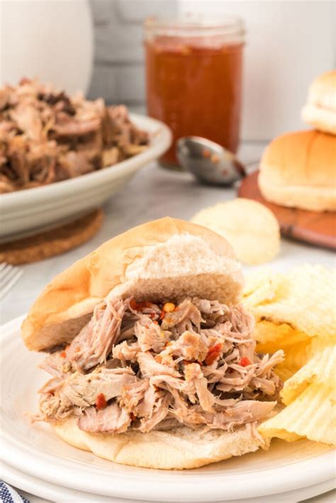 Eastern NC Slow Cooker BBQ Pork And Sauce Love Bakes Good Cakes