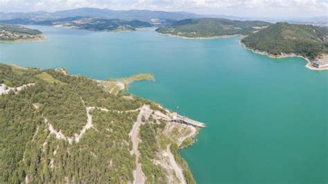 Il Lago Di Montedoglio E Il Suo Borgo Sommerso