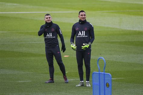 Officiel Le Psg Fait Le Point Sur Les Blessures De Navas Verratti