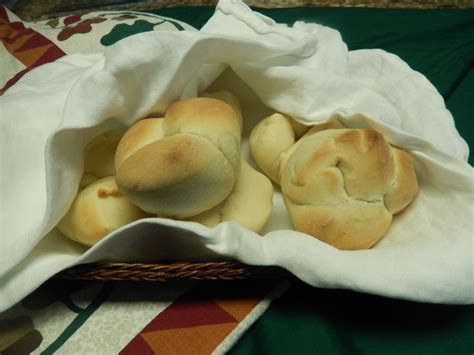 Basic And Best Brown And Serve Dinner Rolls Why Go Out To Eat