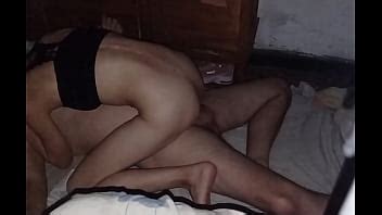 La conocí y a los minutos me la folle y la preñe XVIDEOS