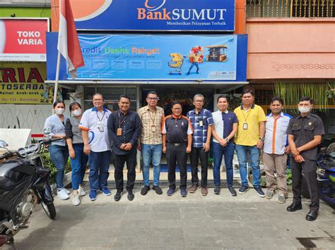 Dirut Bank Sumut Sambangi Kantor Cabang Beri Motivasi Ke Karyawan