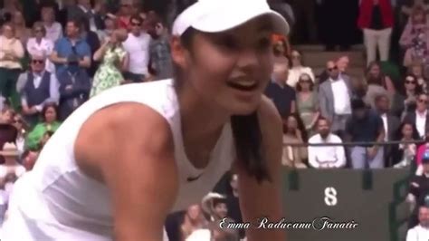 Emma Raducanu Beautiful Smile While Crowds Cheers And Talk To Her First Win In Wimbledon Erf