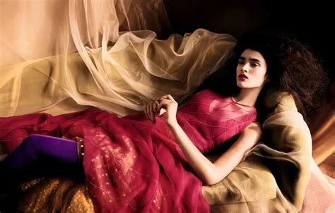 Обои girl beautiful model sweet brunette long haired Alexandra Maria Micu на телефон и