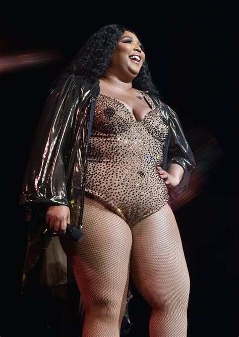 Sexy Lizzo Pictures Popsugar Celebrity Uk Photo