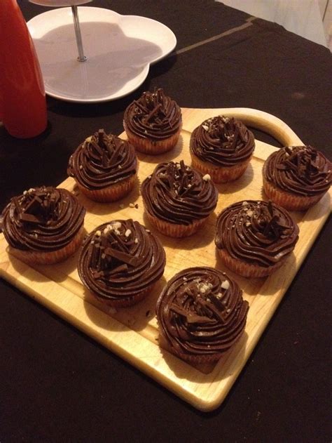 Guilty Pleasure Chocolate Cupcakes With Nutella Icing Nutella Icing