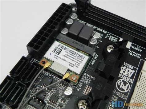 Review Motherboard Gigabyte GA F2A85XN Wifi