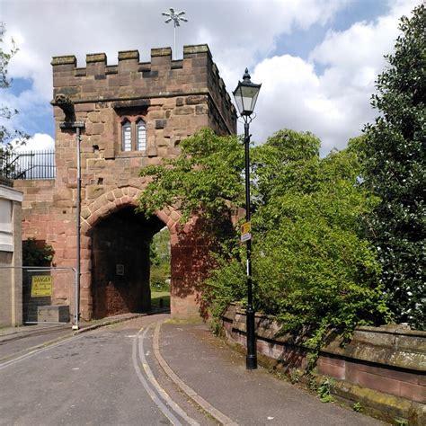 Cook Street Gate Coventry A J Paxton Cc By Sa 2 0 Geograph