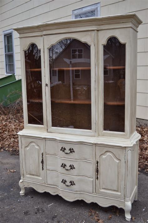 Heir And Space A French Country China Hutch China Hutch Decor China