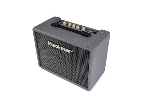 Debut 15 Bronco Grey Blackstar Amps Spanish