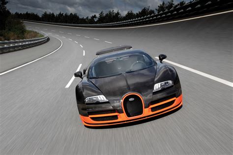 2011 Bugatti Veyron 16.4 Super Sport: World's Fastest Car Destroys ...