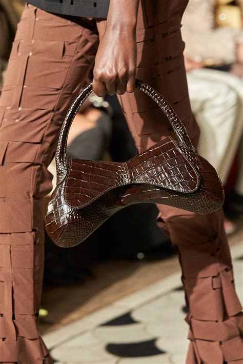 Best Handbags Of Spring 2023 Rtw Fashion Shows The Impression