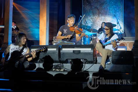 Andra Ramadhan Project Dan Musisi Yogyakarta Meriahkan The Temons