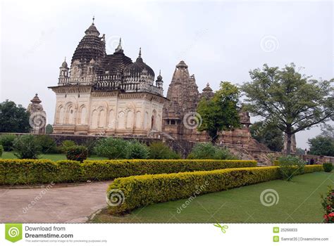 Khajuraho Temple in India editorial stock photo. Image of garden - 25266833