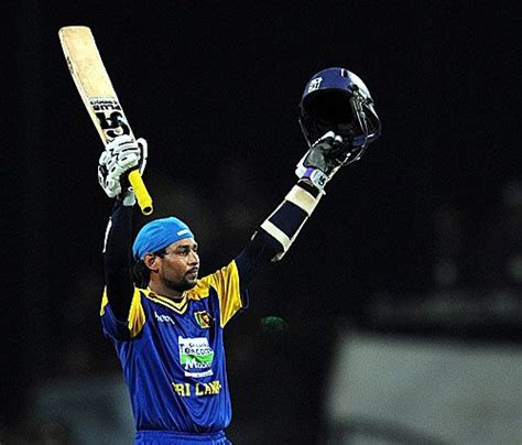 Tillakaratne Dilshan Celebrates His Second Consecutive Hundred