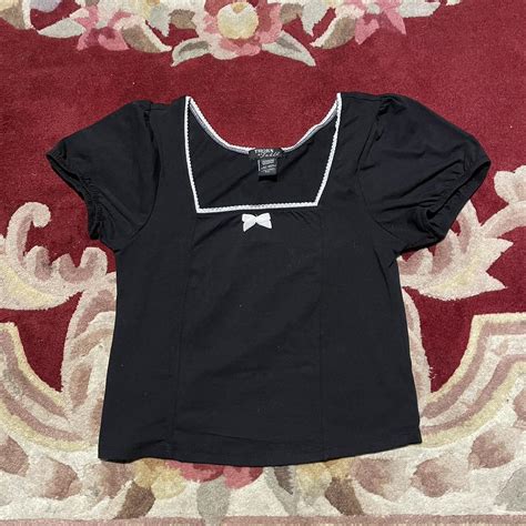 Hot Topic Blouse Never Worn Depop