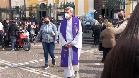 Galleria Torre Annunziata Le Immagini Dei Funerali Di Vincenzo