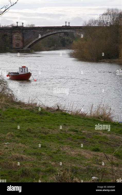 The Grosvenor Bridge Crossing The River Dee At Chester Stock Photo Alamy