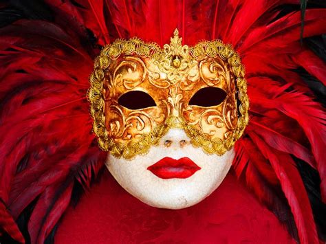 Pin By Anka Sevic On Living In A Masquerade Venice Mask Masks