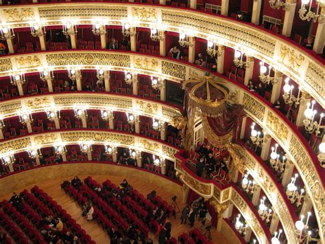 Teatro San Carlo - Wikipedia, a enciclopedia libre