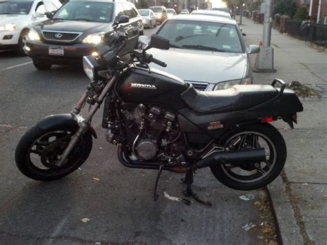 Honda Sabre V65 Manual 7