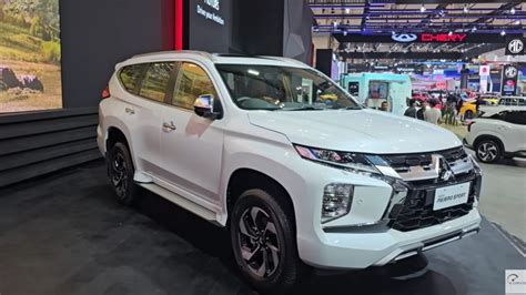 harga bekas pajero sport dakar  bikin kaget  segini harganya