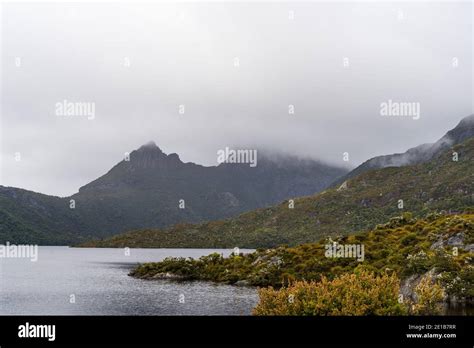 Cradle Mountain National Park Stock Photo - Alamy