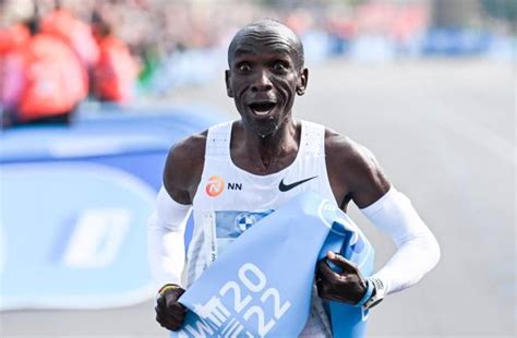 Nuevo R Cord Mundial De Marat N Para Eliud Kipchoge