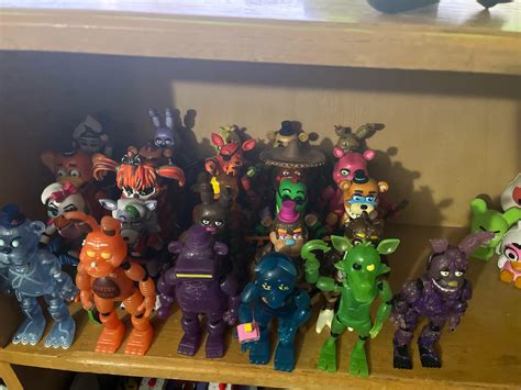 All of my fnaf action figures! : r/fivenightsatfreddys