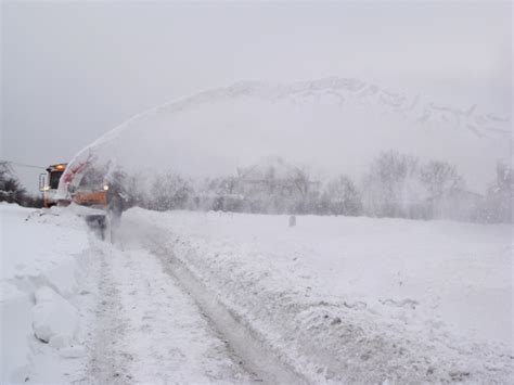 Sněhová fréza na sníh pro traktor STRATUS2 AKPIL Sněhová radlice