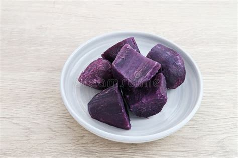 Steamed Purple Sweet Potato (Ubi Ungu Kukus) Stock Photo - Image of ...