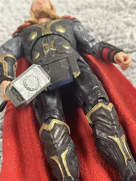 FIGURINE ARTICULÉE HASBRO Marvel Legends Thor 6 saga Infinity The Dark